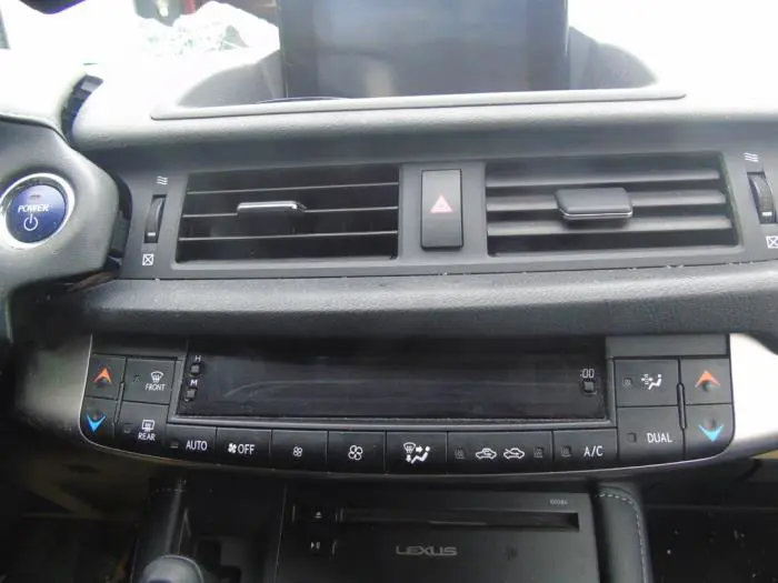 Heater control panel Lexus CT 200h