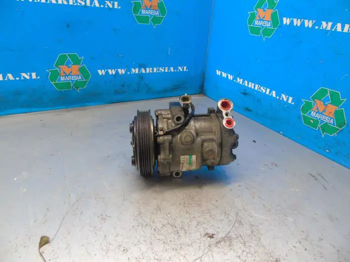 Air conditioning pump Opel Corsa