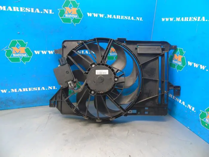 Cooling fans Ford Focus