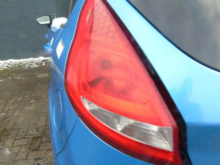 Achterlicht links Ford Fiesta