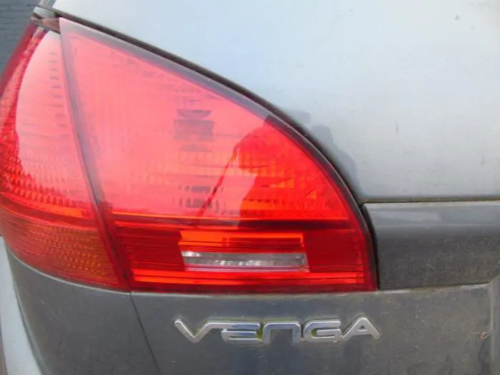 Taillight, left Kia Venga