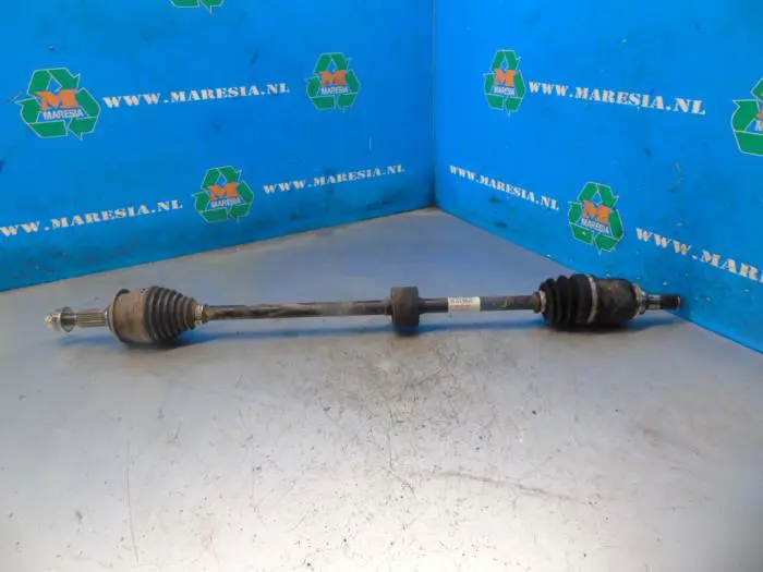 Front drive shaft, right Suzuki Swift