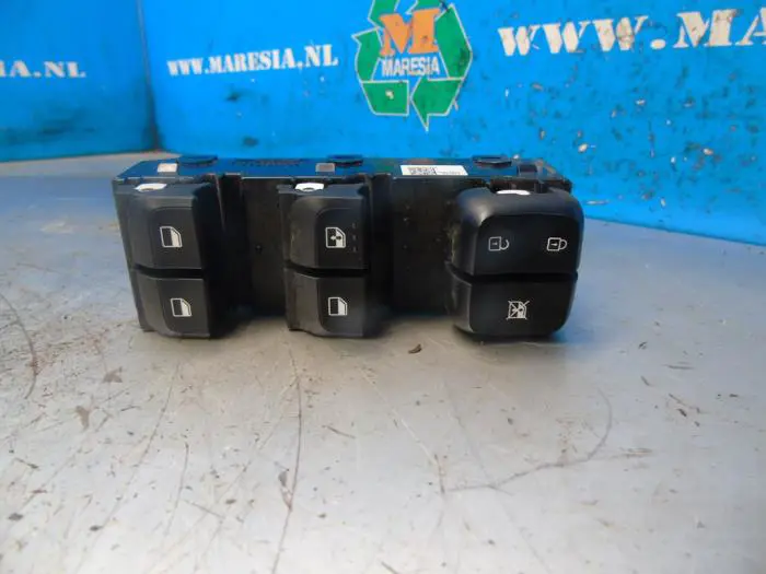 Multi-functional window switch Kia Picanto