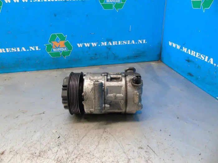 Air conditioning pump Opel Corsa