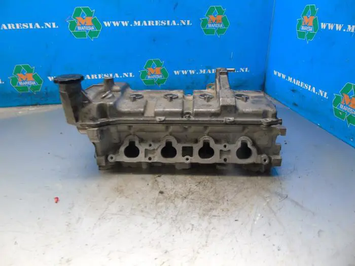 Cylinder head Mazda 2.