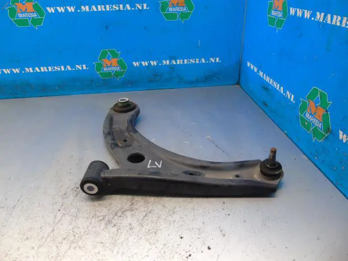 Front lower wishbone, left Suzuki Swift