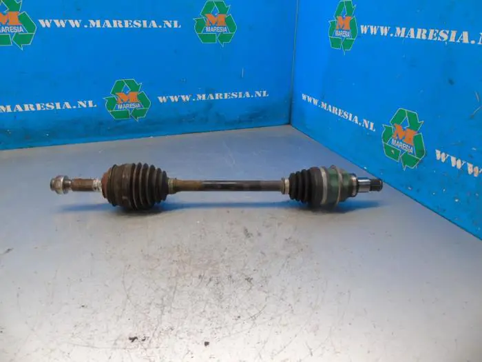 Front drive shaft, left Daihatsu Cuore