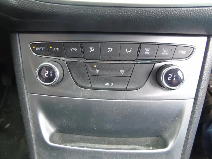 Heater control panel Opel Astra