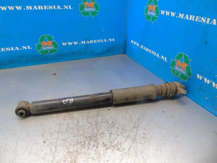 Rear shock absorber, right Hyundai I20