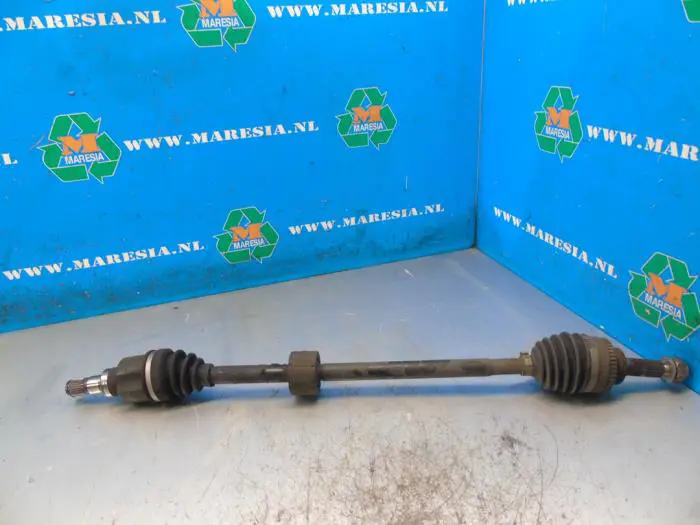 Front drive shaft, right Suzuki Alto