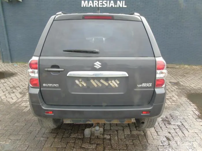 Achterklep Suzuki Grand Vitara