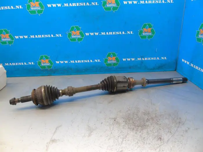 Front drive shaft, right Toyota Rav-4