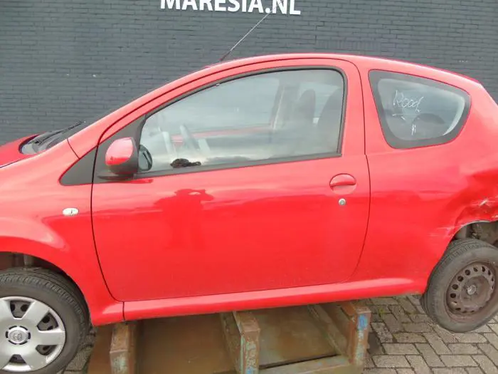 Door 2-door, left Toyota Aygo