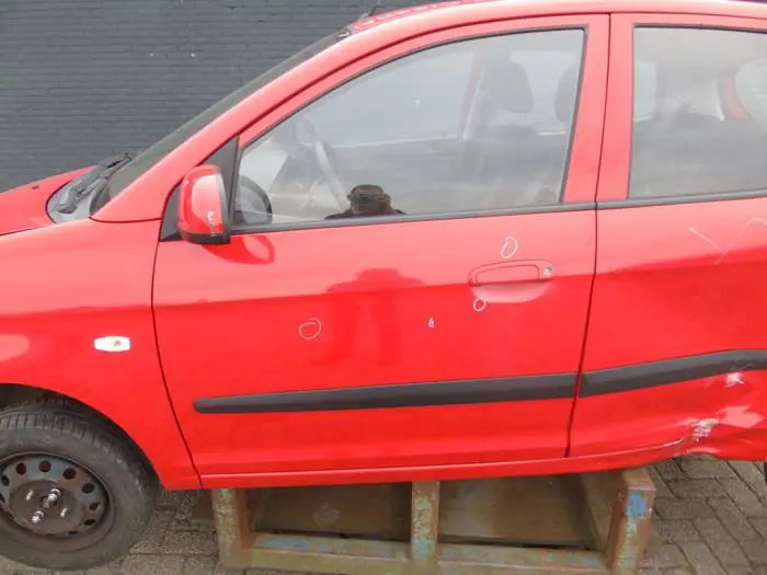 Door 4-door, front left Kia Picanto