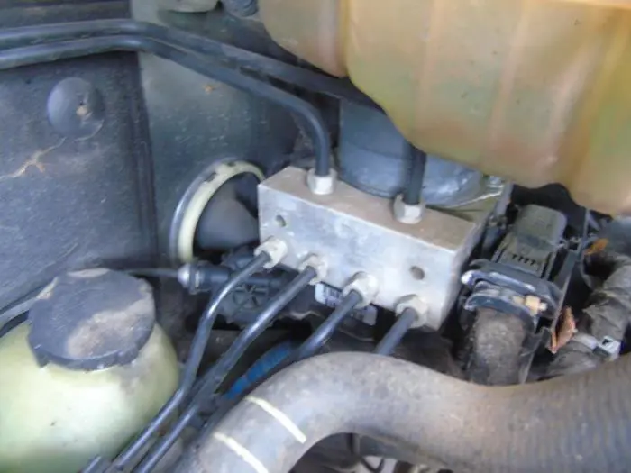 ABS pump Opel Meriva