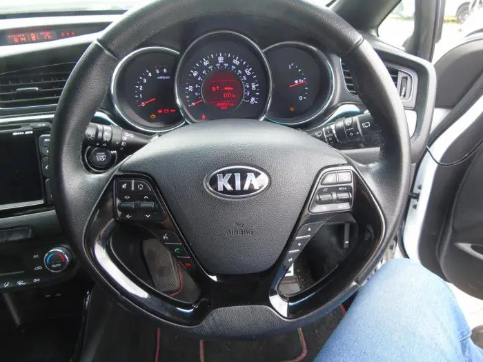 Steering wheel Kia Pro Cee'd