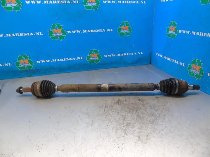 Front drive shaft, right Kia Pro Cee'd