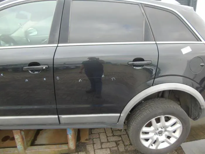 Rear door 4-door, left Opel Antara