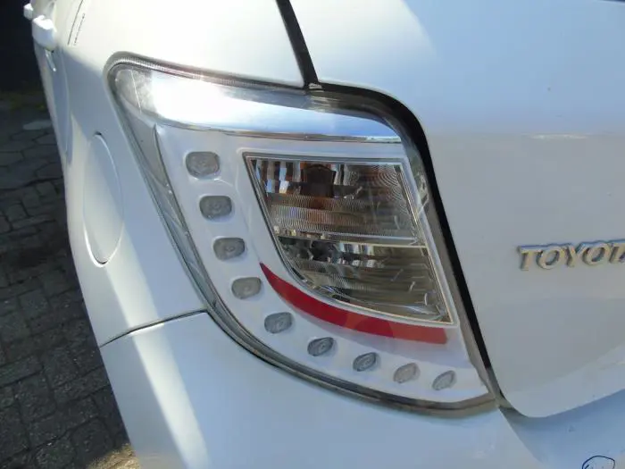 Taillight, left Toyota Yaris