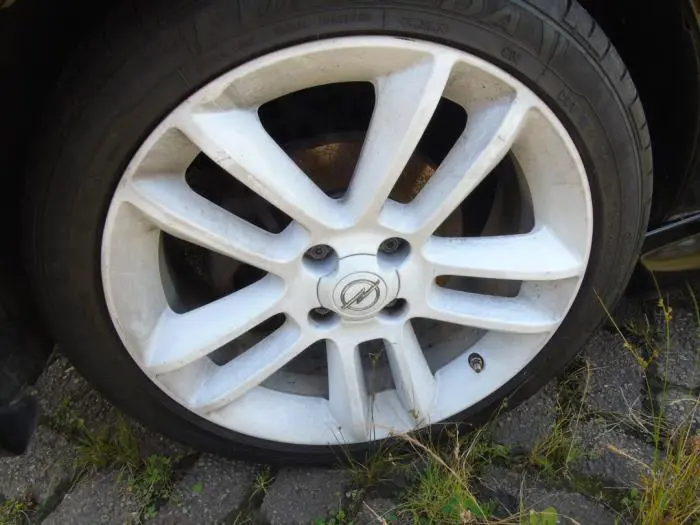 Set of wheels + tyres Opel Corsa