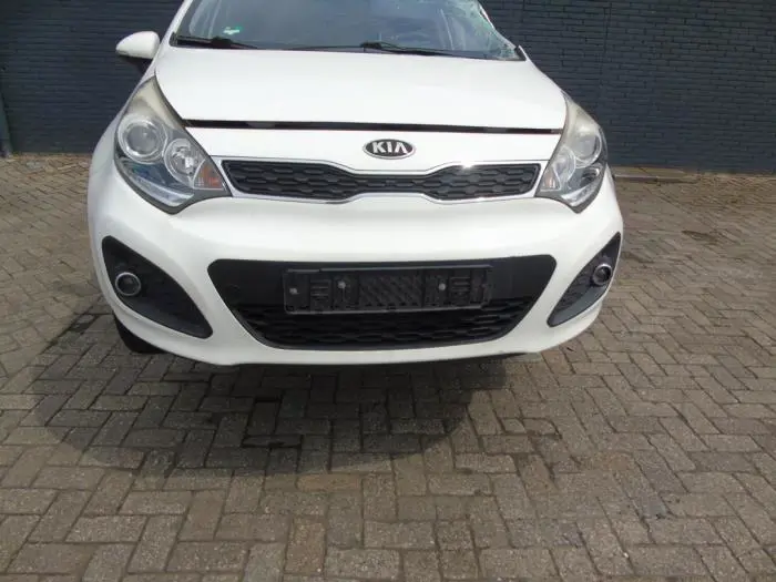 Front bumper Kia Rio