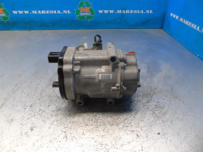 Air conditioning pump Toyota C-HR