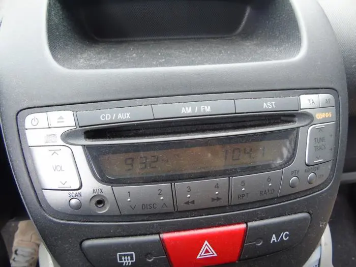 Radio CD player Toyota Aygo