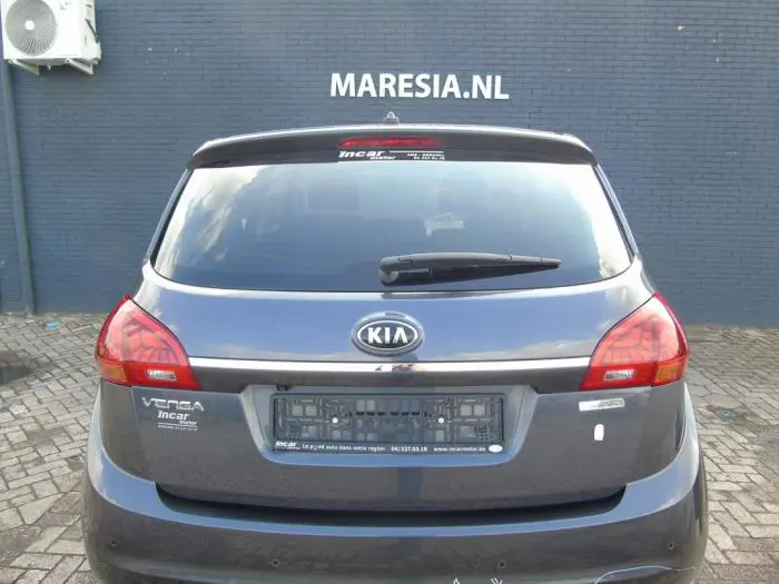 Tailgate Kia Venga