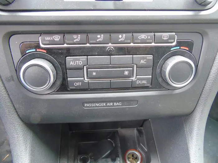 Heater control panel Volkswagen Golf