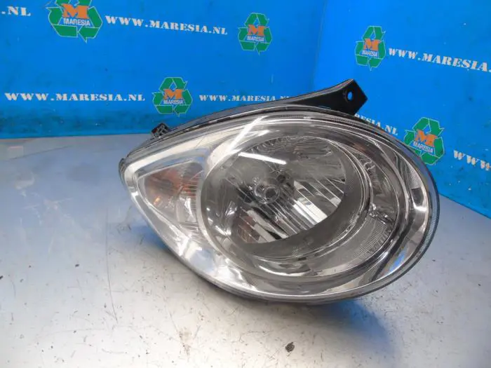 Headlight, right Kia Picanto