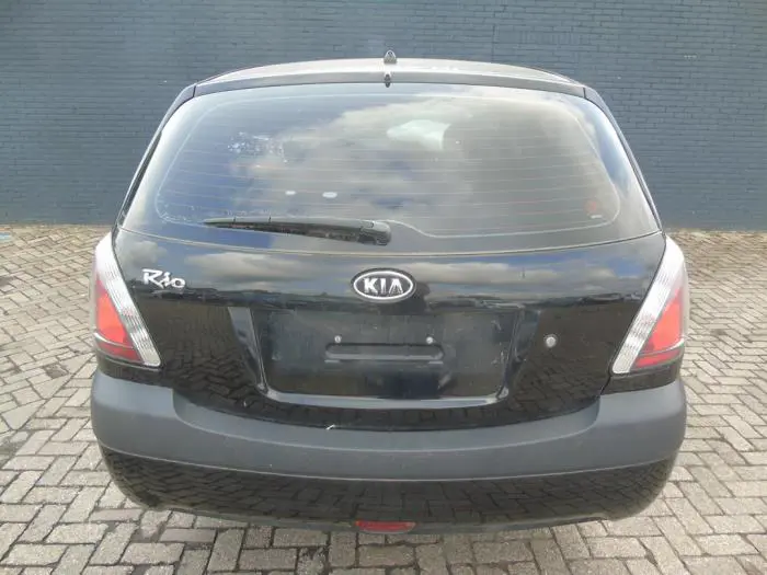 Tailgate Kia Rio