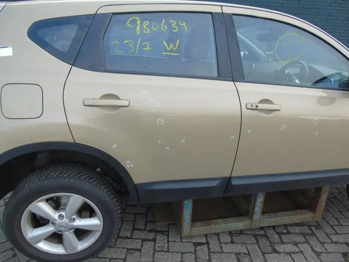 Rear door 4-door, right Nissan Qashqai+2