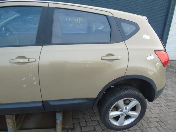 Rear door 4-door, left Nissan Qashqai