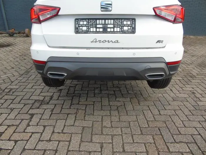 Rear bumper Seat Arona