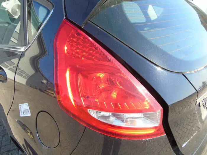 Taillight, left Ford Fiesta