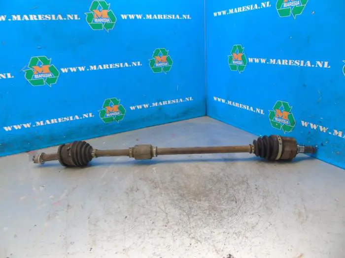 Front drive shaft, right Hyundai I20