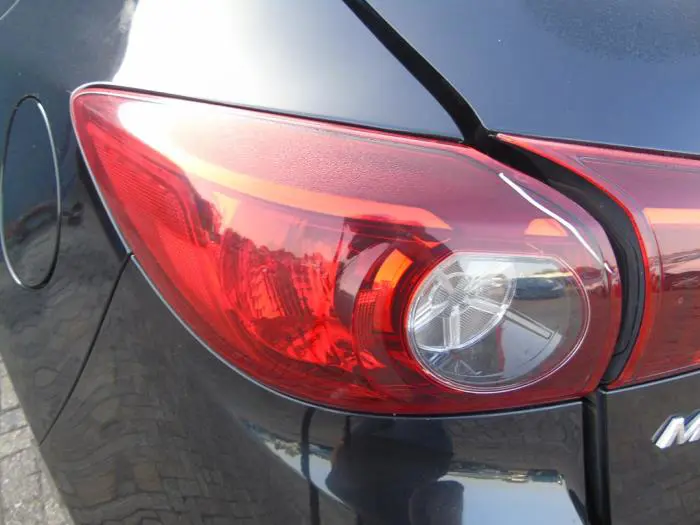 Taillight, left Mazda 3.