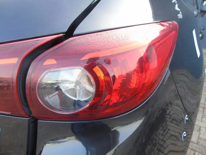 Taillight, right Mazda 3.