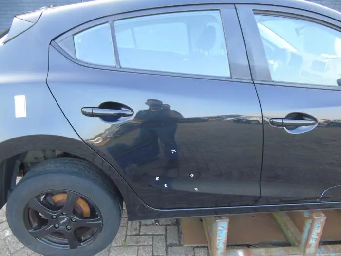 Tür 4-türig rechts hinten Mazda 3.