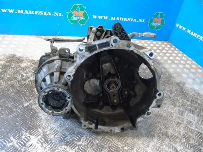 Gearbox Volkswagen Scirocco