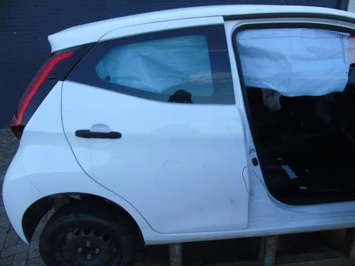 Rear door 4-door, right Toyota Aygo