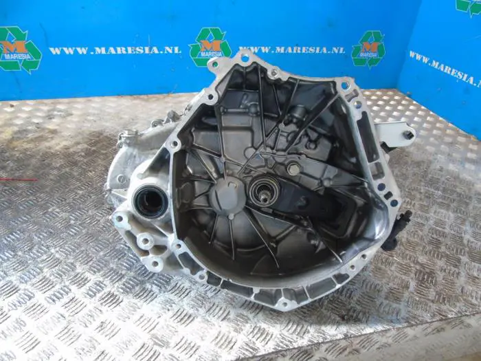 Gearbox Mazda 2.