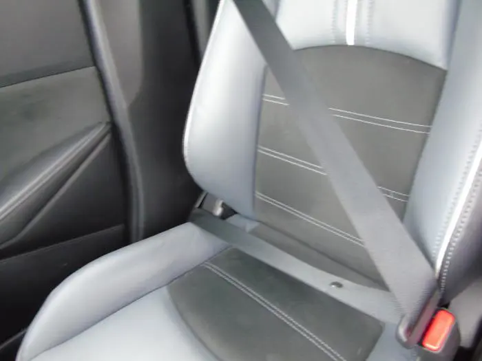 Front seatbelt, right Mazda 2.