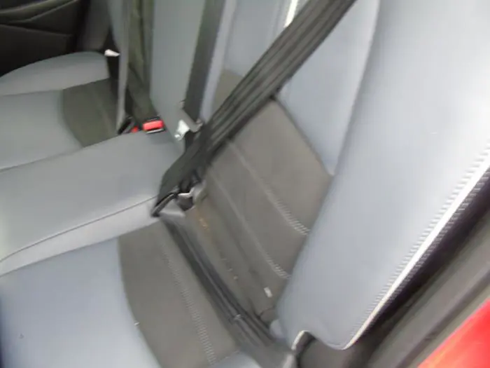 Rear seatbelt, left Mazda 2.