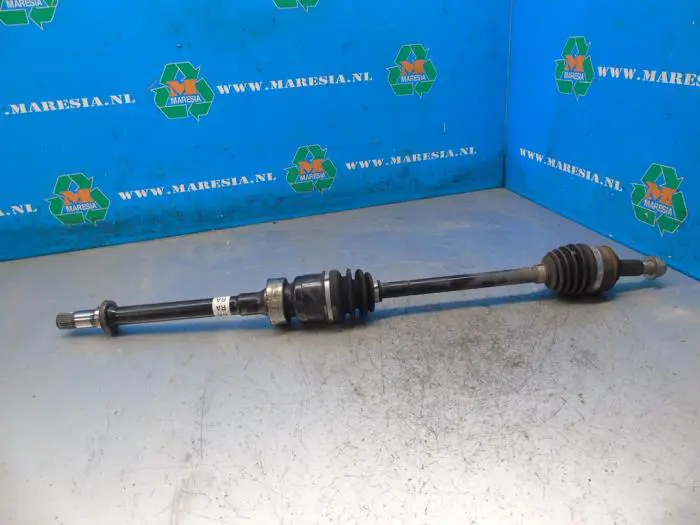 Front drive shaft, right Mazda 2.