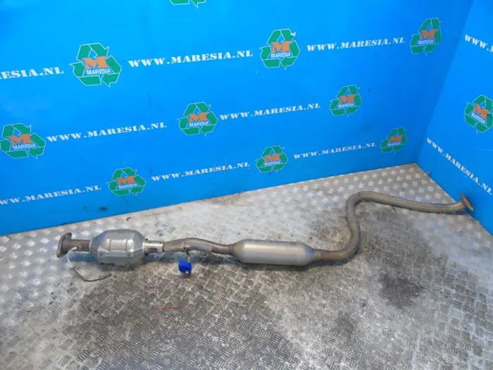 Catalytic converter Mazda 2.