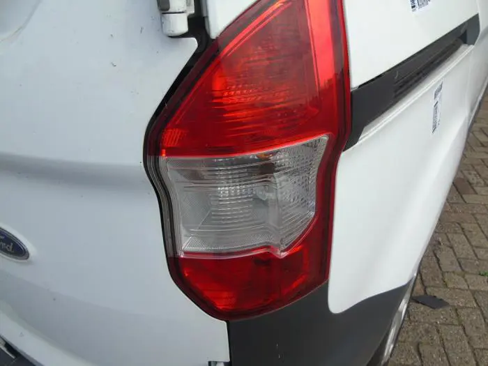 Taillight, right Ford Transit Courier