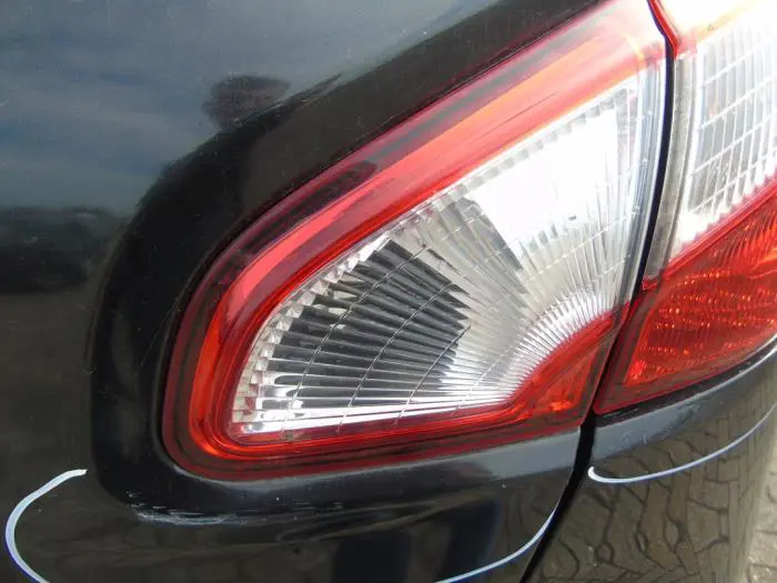 Taillight, right Nissan Qashqai