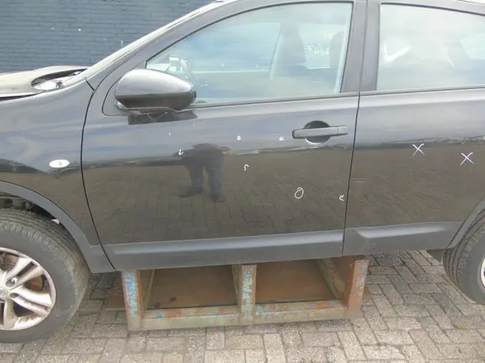 Door 4-door, front left Nissan Qashqai+2