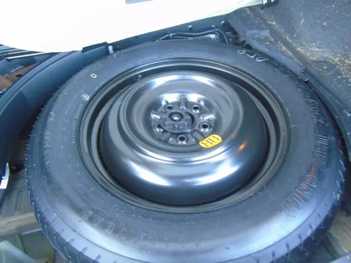 Space-saver spare wheel Lexus RX